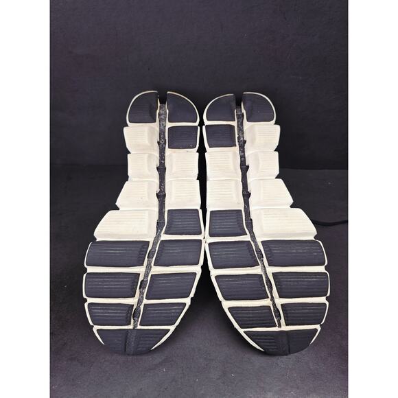 Oncloud Womwn 7.5 Comfy footwear - Picture 4 of 9